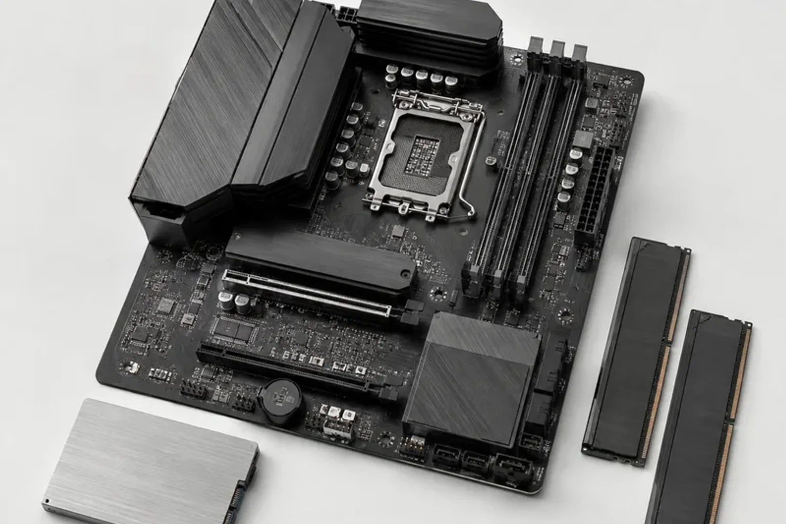 Used motherboards, RAM and computer components